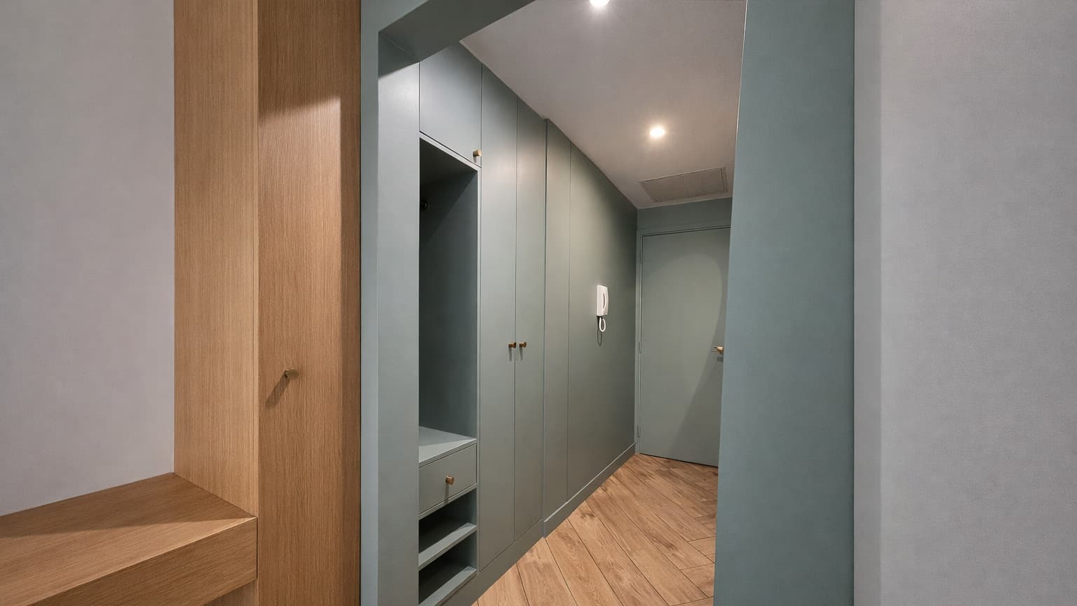 Armoire haut de gamme sur mesure — Mark Jackson Studios Lille