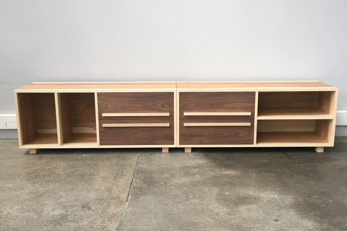 Meuble TV en Frêne Olive — photo 1