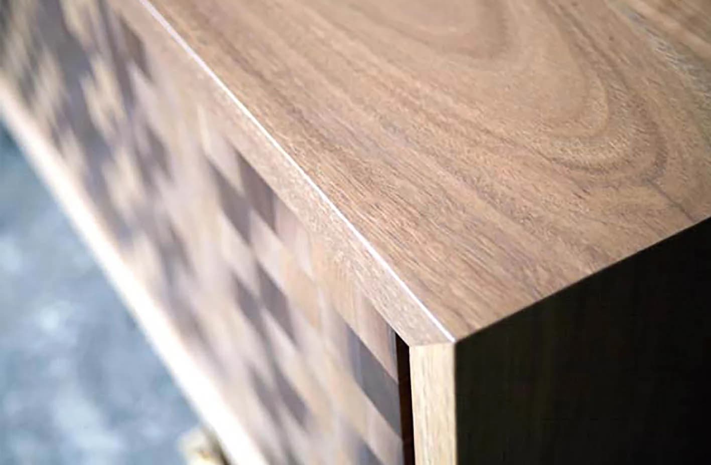 Meuble entierement realise en bois massif — photo 3