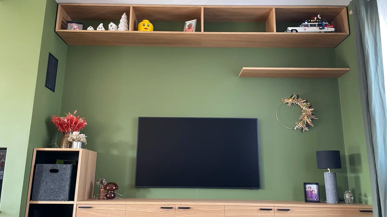 Meuble TV sur mesure en placage chêne — photo 2