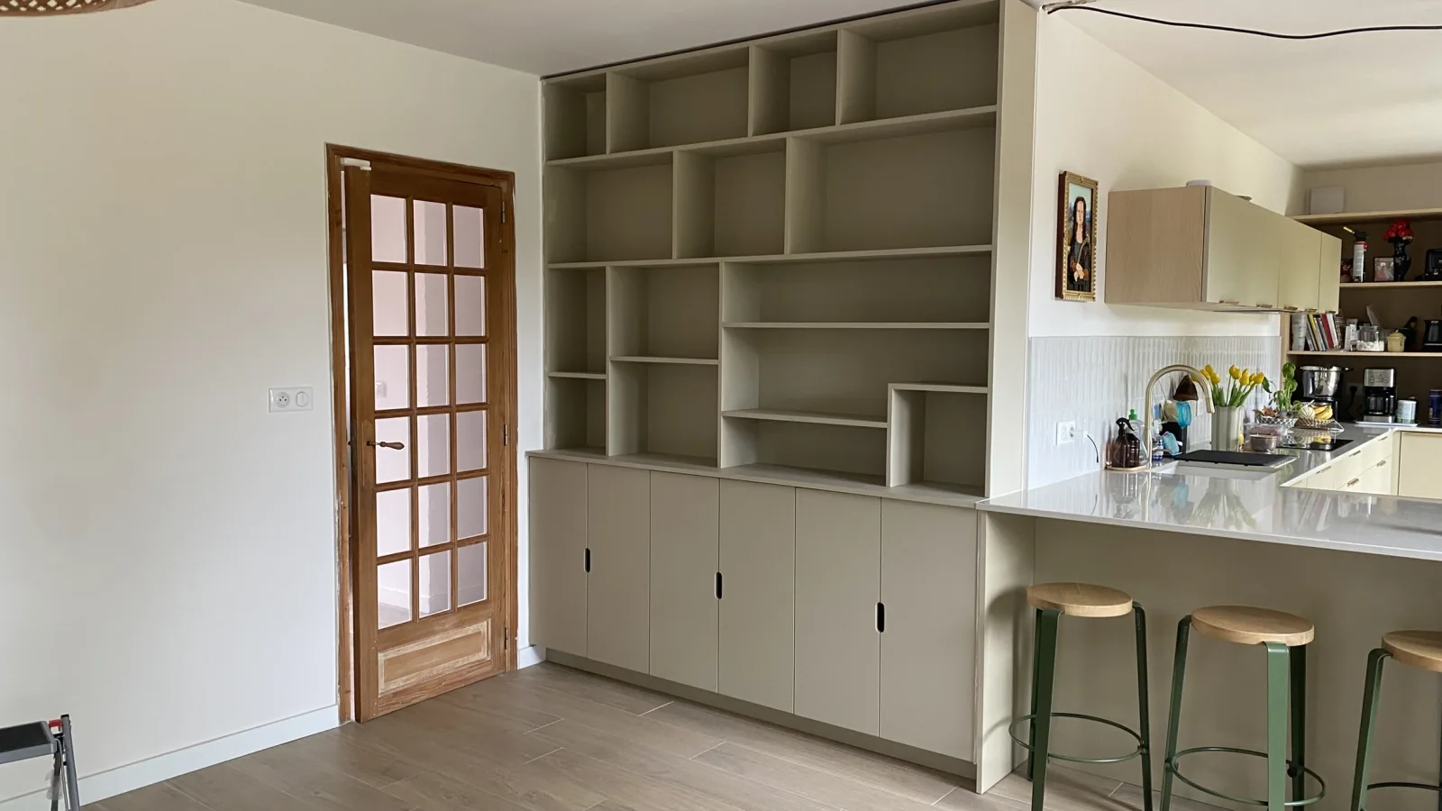 Bibliothèque sur mesure — photo 1